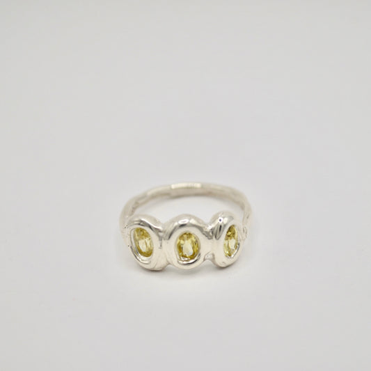 Livi Ring